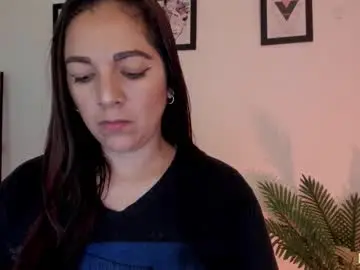 Pink_kitten_  live sex cam