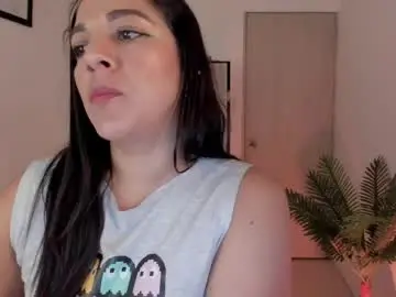 Pink_kitten_  live sex cam