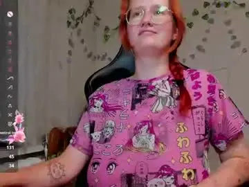 Roniya_v  live sex cam