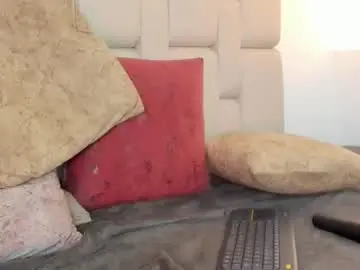 Sarah_gothicgirl  live sex cam