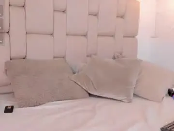 Sarah_gothicgirl  live sex cam
