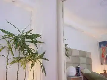 Sarah_gothicgirl  live sex cam