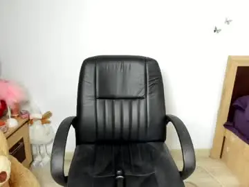 Sassytiff  live sex cam