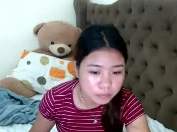 Slutangel143  live sex cam