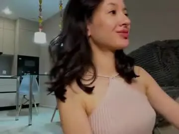 Tylaivory  live sex cam