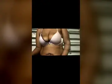 Urgeminibrat  live sex cam