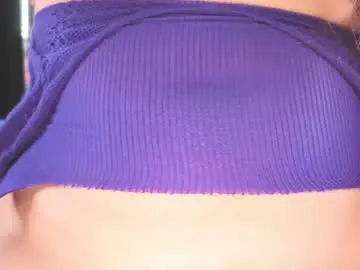 Wet_nympho  live sex cam