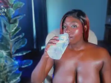 Almaahotxxx  live sex cam