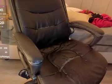 Cherry_xerri  live sex cam