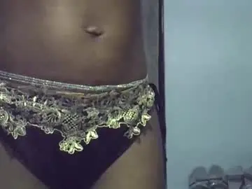 Cloudy_bella  live sex cam