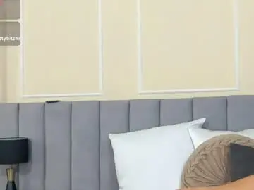 Giannanoir  live sex cam