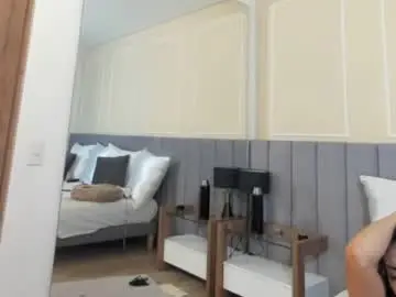 Giannanoir  live sex cam