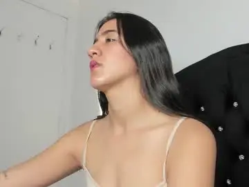 Gisell_antonella  live sex cam