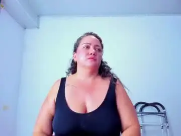 Katalina_rivera  live sex cam