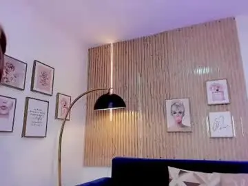 Mandy_bloom  live sex cam