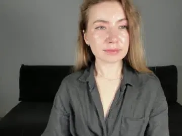 Mia_luxx92  live sex cam