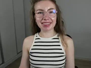 Mia_luxx92  live sex cam