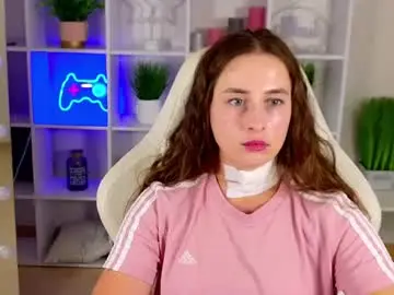 Nadinnl  live sex cam