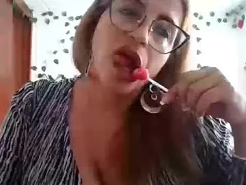 Rossanalionheart  live sex cam