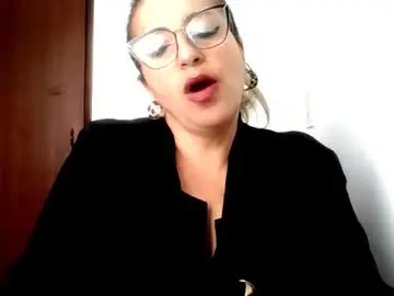 Rossanalionheart  live sex cam