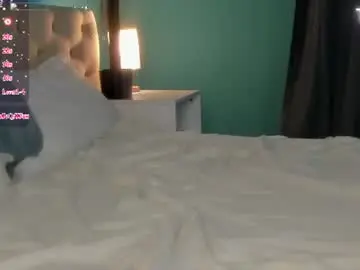 Sqwrtg  live sex cam