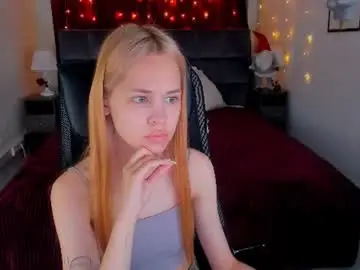 Ulianeer  live sex cam