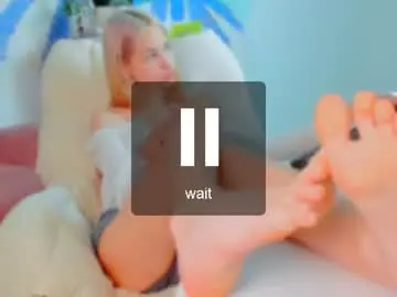 Ulianeer  live sex cam