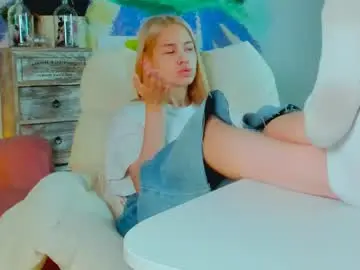 Ulianeer  live sex cam