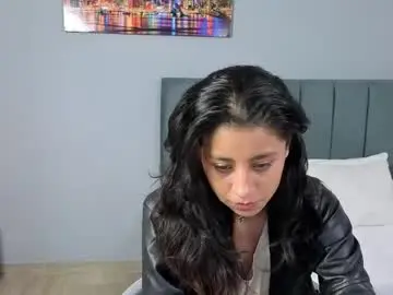 Valeria__torres  live sex cam