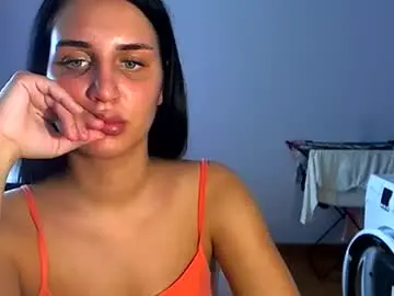 Vikipop  live sex cam