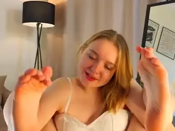 Yangsperanza  live sex cam