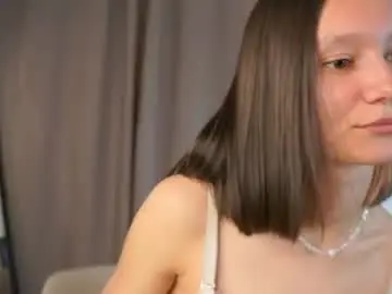 Yangsperanza  live sex cam