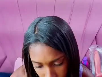 Angeyapetite  live sex cam