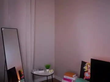 Belvaballa  live sex cam