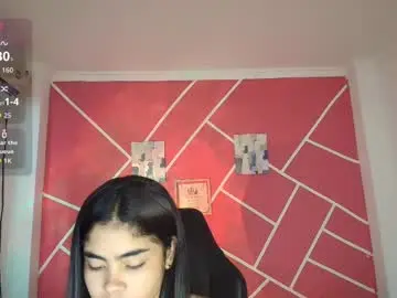 Bratz_evans  live sex cam