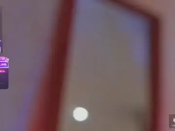 Electraraptiss  live sex cam