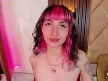 Electraraptiss  live sex cam