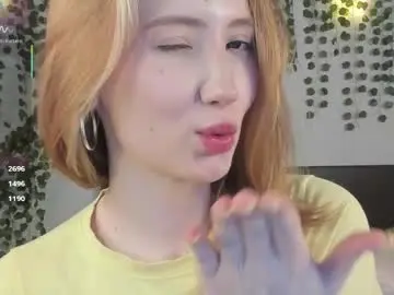 Leona_vixen  live sex cam