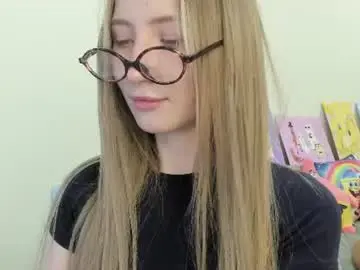 Leona_vixen  live sex cam