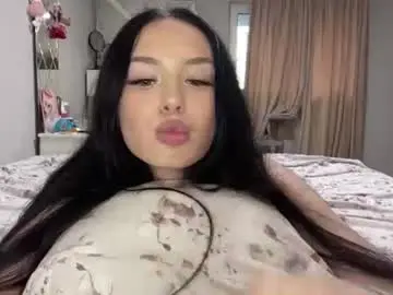 Reginavandivier  live sex cam