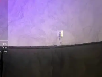 Rosaliehue  live sex cam