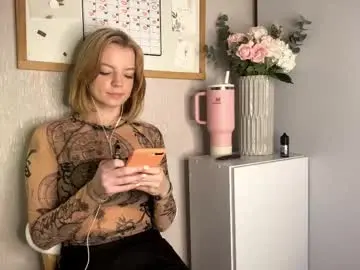 Shaquanaehrismann  live sex cam