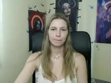 Stranger_giirl  live sex cam