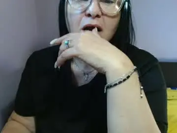 Urcock4me  live sex cam