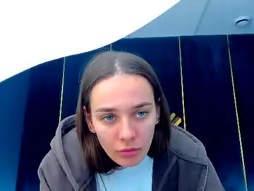 Aprilwon  live sex cam