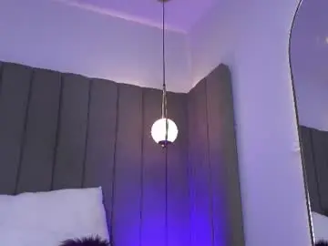 Ashley_beaomunt  live sex cam