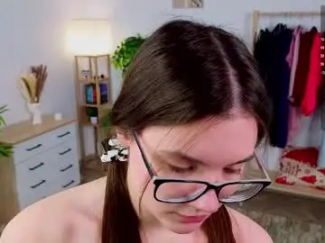 Bridgetthellard  live sex cam