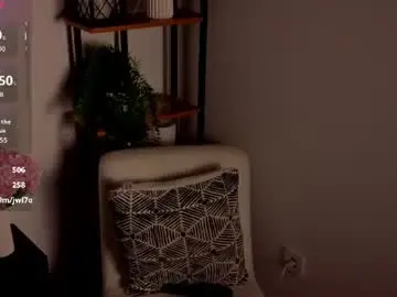 Bridgetthellard  live sex cam
