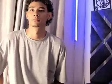 Dara_queen7  live sex cam