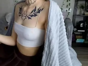 Donnahinnes  live sex cam